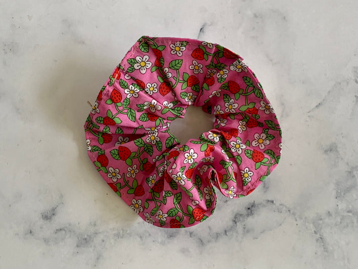 Liberty Strawberry Scrunchie - Love Sam