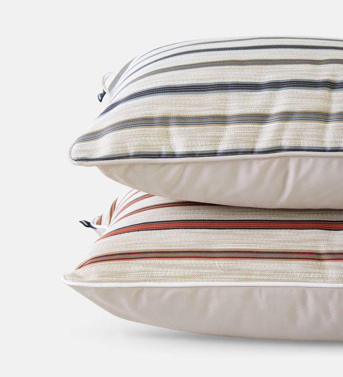Agora Stripe Indoor/Outdoor Scatter (95974)