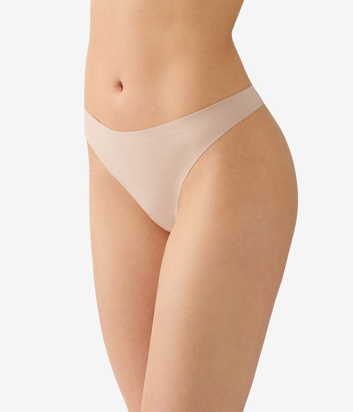 b.wow'd Modern Thong: Au Natural