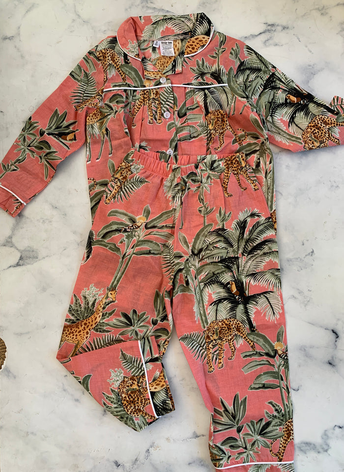 Giraffe Pyjamas - Love Sam
