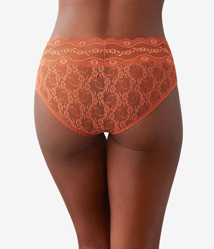 Lace Kiss Hipster: Baked Clay