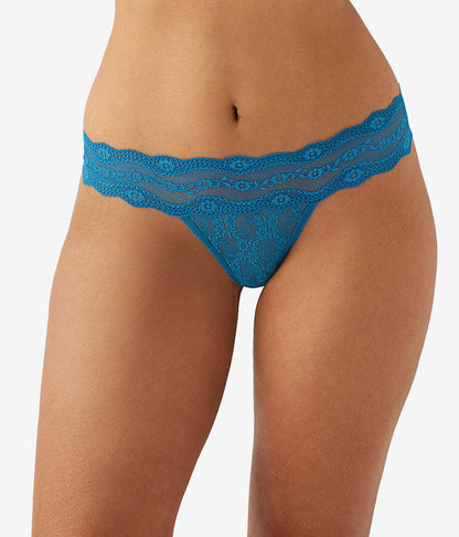 Lace Kiss Thong: Faience