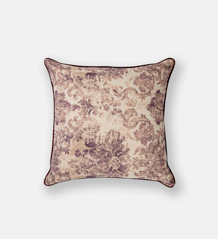 Neutral Nest Floral Scatter (93354)