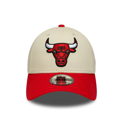 NEW ERA Chicago Bulls NBA Colourblock Cream & Red 9FORTY Adjustable Cap