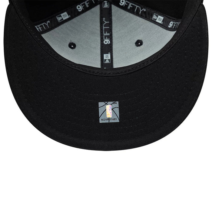 New Era LA Lakers NBA Core Black 9FIFTY Snapback Adjustable Cap