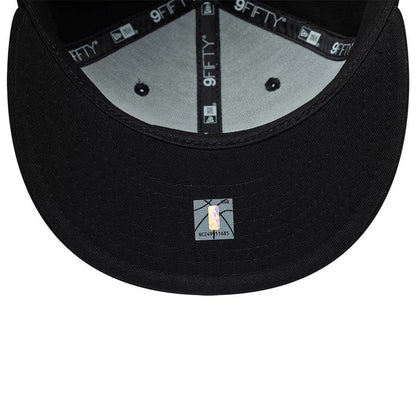 New Era LA Lakers NBA Core Black 9FIFTY Snapback Adjustable Cap