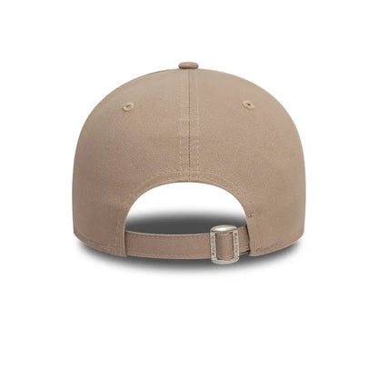 NEW ERA New York Yankees League Essential Pastel Brown 9FORTY Adjustable Cap