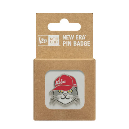 NEW ERA Pin - Cat with a Cap