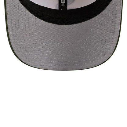 NEW ERA White Sox MLB Rifle Green 9SEVENTY Stretch Snap Adjustable Cap