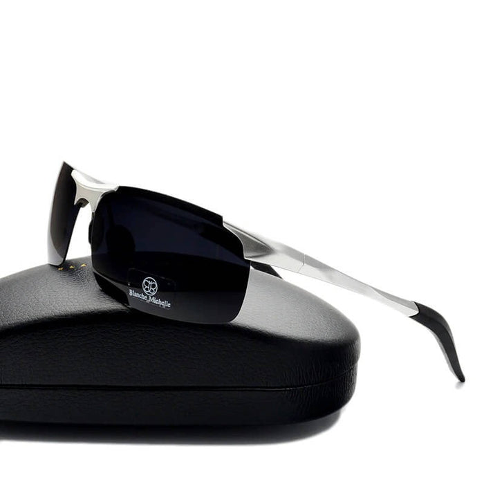 Polarized sunglasses