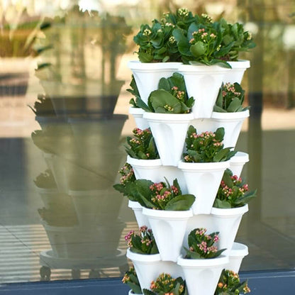 Strawberry stackable plant pots