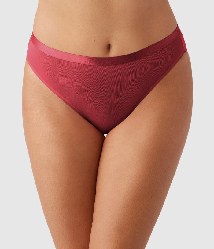Tailored Finish Hi-Cut: Regina Red