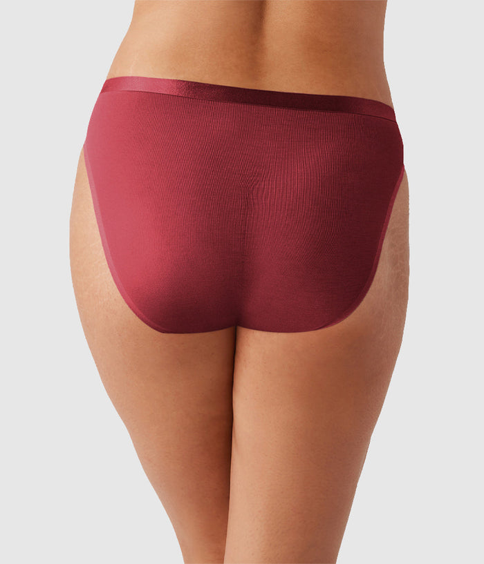 Tailored Finish Hi-Cut: Regina Red