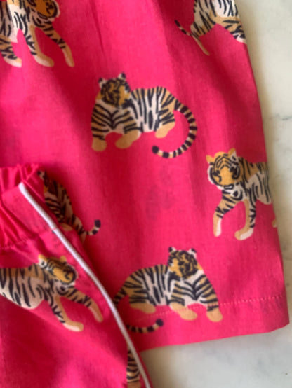 Tiger Pyjamas - Love Sam